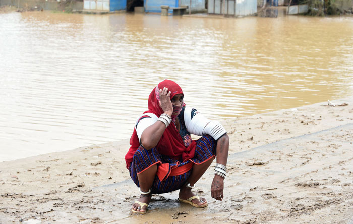 Gujarat Muslims Rush To Clean Flood-Hit Temples, Mosques, Say 'Floods ...