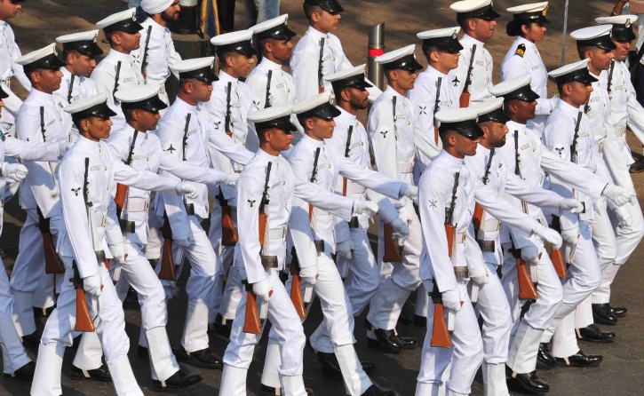 Indian Navy Bharti 2024: 12वीं पास के लिए शानदार मौका, बिना परीक्षा के बनें  इंडियन नेवी में ऑफिसर
