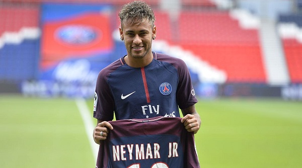 Neymar hires UFC fighter as personal bodyguard after PSG move, London  Evening Standard