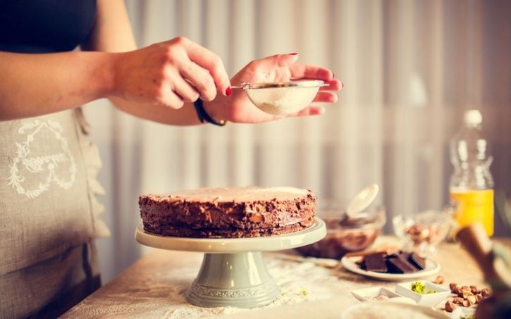 9 Healthy But Delicious Cake Recipes Swaps You Need To Make This Festive Season