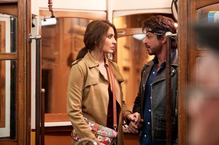 Distributors and exhibitors make a plea to Shah Rukh Khan to refund monies  for Jab Harry Met Sejal : Bollywood News - Bollywood Hungama