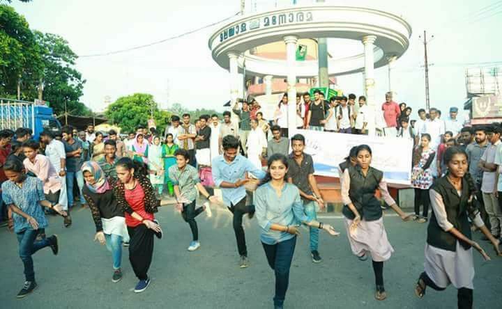  Kerala Malappuram Muslim Girls Flash Mob 