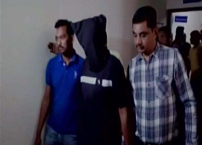 Suspected ISIS operatives arrested in Gujarat