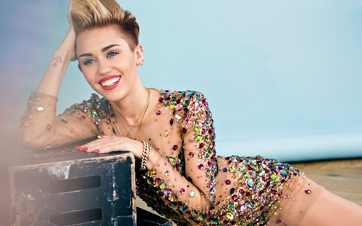 Miley Cyrus Goes The Sanskari Way Performs Lakshmi Puja Instead Of Attending Super Bowl