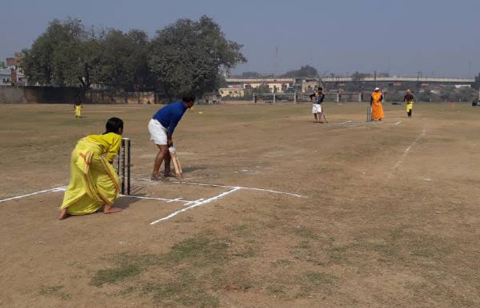 here-comes-sanskari-cricket-played-in-dhoti-kurta-and-commentary-in