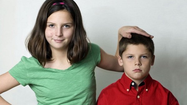 The study shows advantage for older siblings