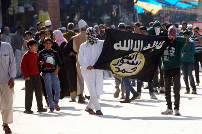 No More Pakistani Flag Now Kashmiri Ultras Wrap Dead Bodies Of Terrorists In Isis Flag