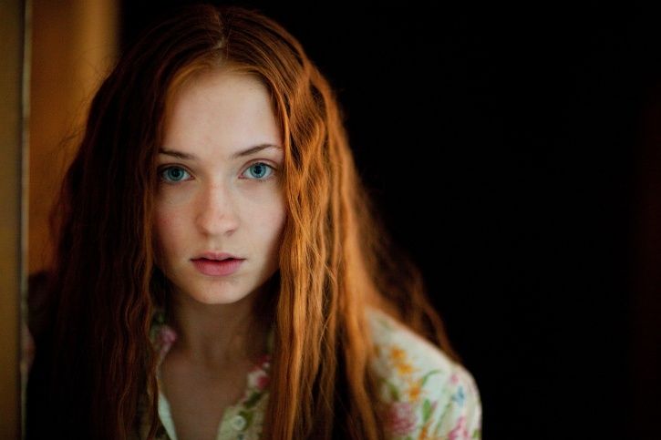 Sophie Turner Aka Sansa Stark Got Her First Lesson On Sex Education