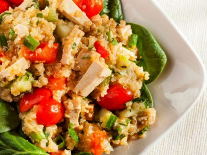 A QuinoaCottage Cheese Salad Recipe That's Ideal For Weight Loss