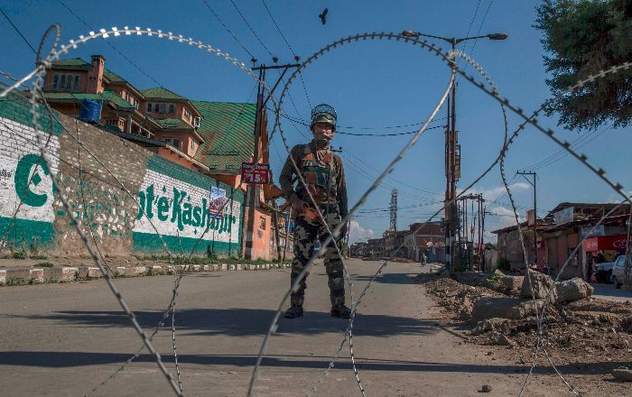 Kashmir Witnesses Six Militant Attacks In 24 Hours, 13 Of Our Brave ...