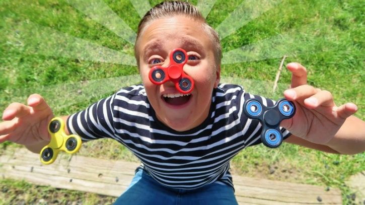 Fidget spinners is the hottest new craze this year that has hit the playgrounds and seems to be on the wish list of every kid out there