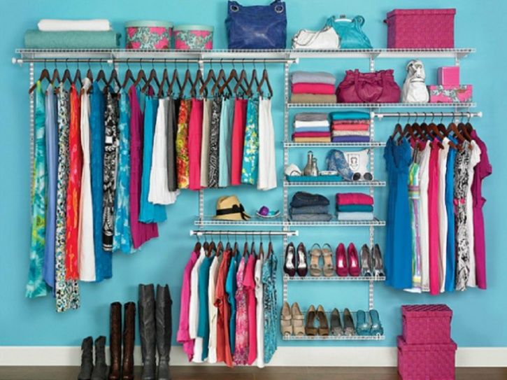 Arrange your closet in accordance with your taste
