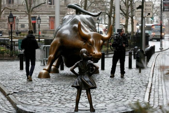 girl, Wall Street