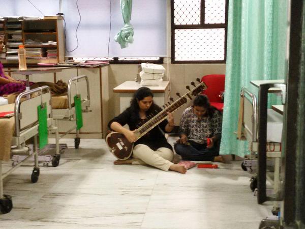 music therapy can help bring relief to patients