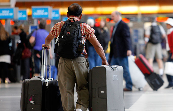 handbag airport