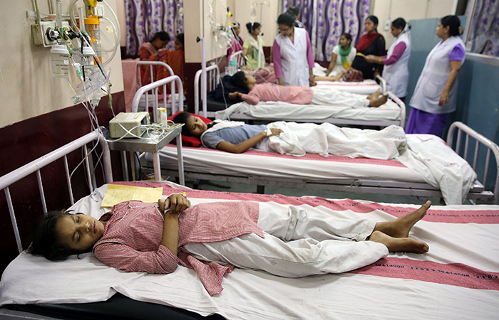 Chemical leak in Delhi lands 487, including school kids, in hospital