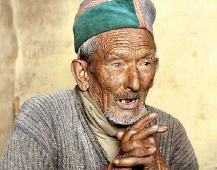 himachal pradesh vote, oldest man-polling