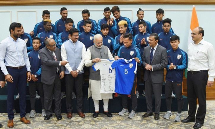 PM Narendra Modi fifa u-17 world cup team