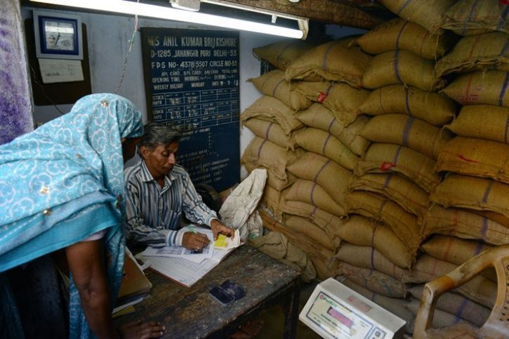 Maharashtra moves to cut ration for poorest of poor