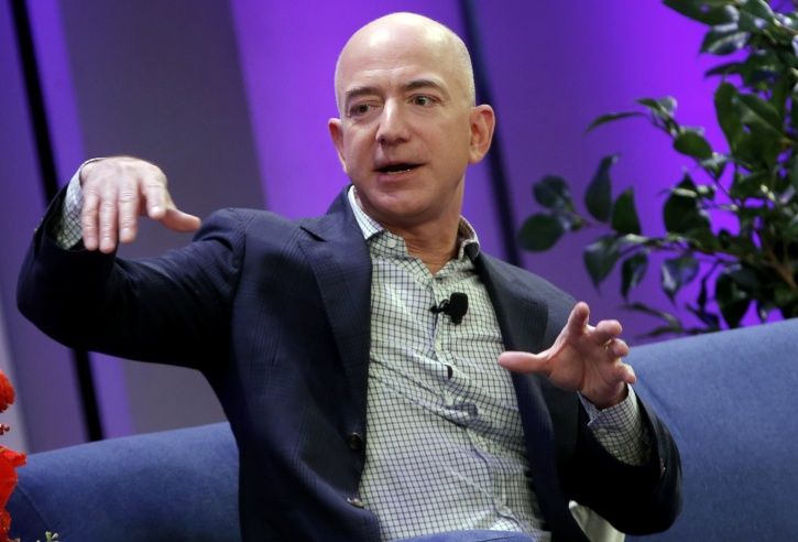 World's Richest Man Gets Richer, Amazon's Jeff Bezos Now Has $100 Billion