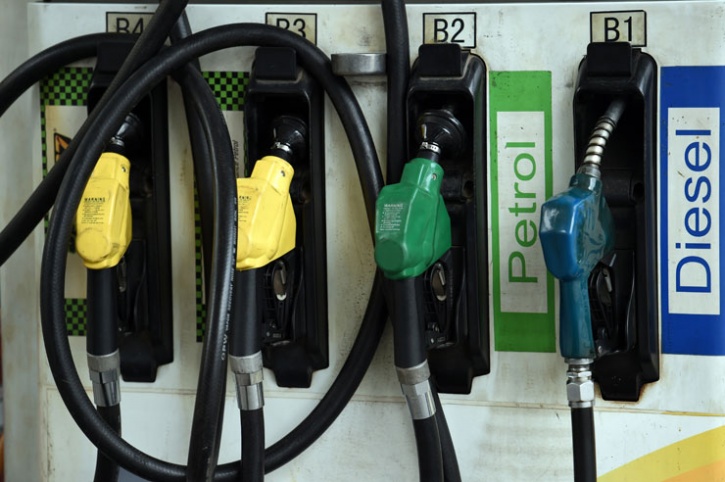 Fed Up 54,000 Petrol Pumps Across India To Go On A 24-Hour Strike On ...