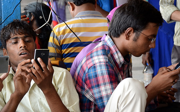 India Will Have About 7.5 Lakh Public Wi-Fi Hotspots Across The Country ...