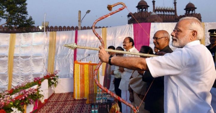 As 'Broken' Bow Fails To Shoot, PM Modi Throws Arrow At Ravana Effigy ...