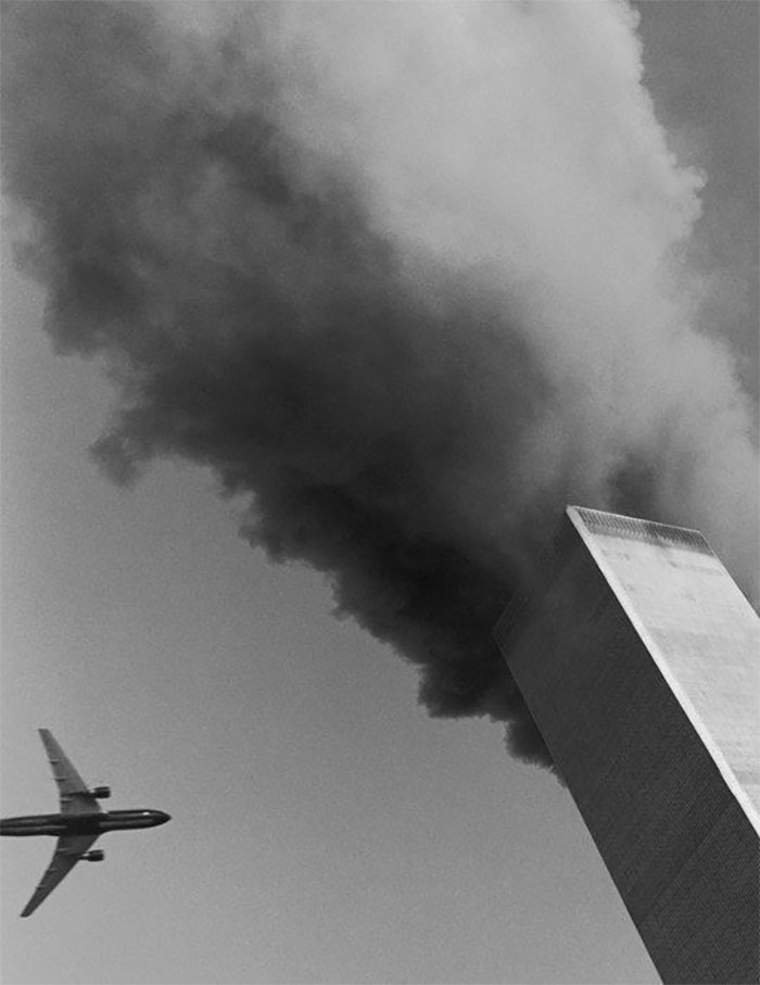 20 Chilling Images From The 9/11 Attacks That You've Probably Never