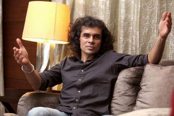 Imtiaz Ali Visits Hindu College, Tells His Fans That His Life Is Not 