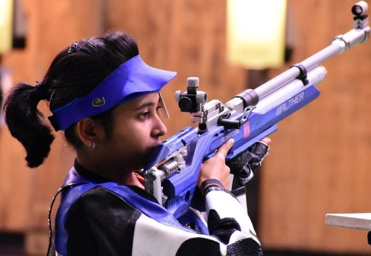 Commonwealth Games Mehuli Ghosh Settles For Silver After Epic Shootoff Apurvi Chandela