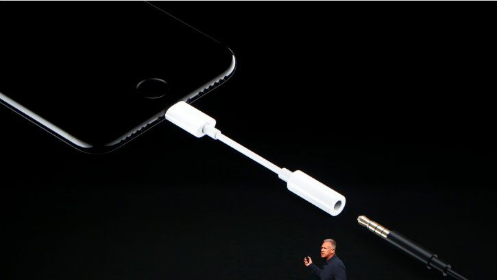 Apple iPhone Lightning connector