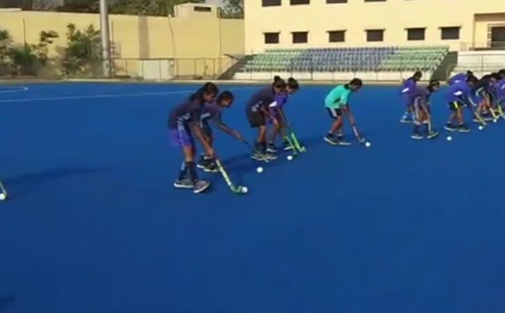 Girl In Chhattisgarh Are Fighting Naxalism With Hockey