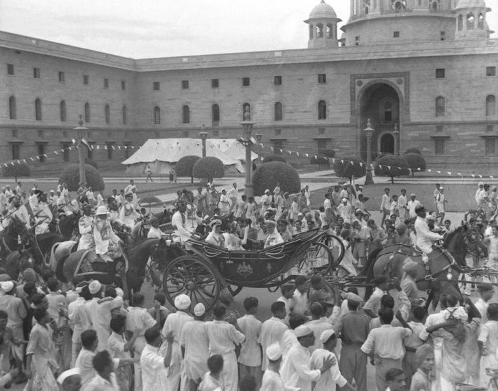 10-memorable-visuals-from-1947-when-india-celebrated-its-first