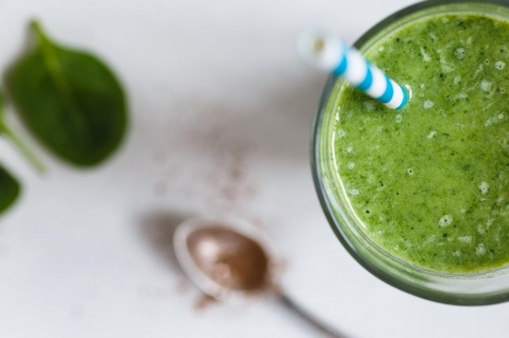 Adding Raw Spinach To A Smoothie Is The Healthiest Way To Eat The Vegetable