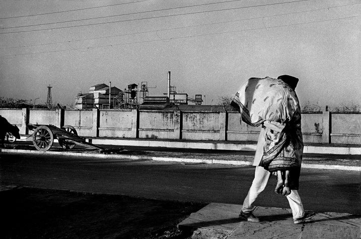 Bhopal gas tragedy, Raghu Rai, Union Carbide India, memorial hospital, greenpeace international, cor