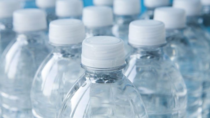 Apakah Menggunakan Plastik Untuk Menyimpan Makanan Berbahaya Bagi Kesehatan Dan Kesejahteraan Anda? Apakah Menggunakan Plastik Untuk Menyimpan Makanan Berbahaya Bagi Kesehatan Dan Kesejahteraan Anda?