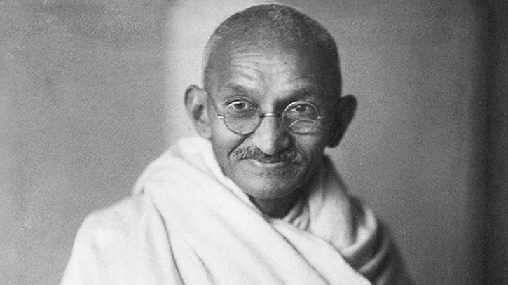 Mahatma Gandhi’s Landmarks & Statues Are Dying A Slow Death In Pakistan