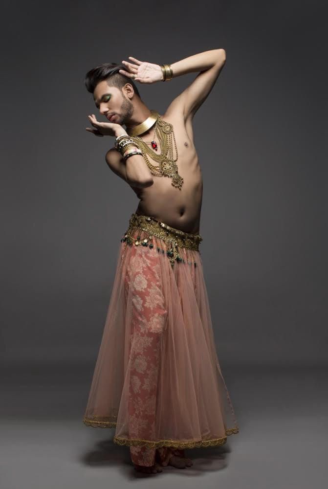 Success Of India S First And Much Loved Male Belly Dancer Shows How 2018 Shattered Stereotypes