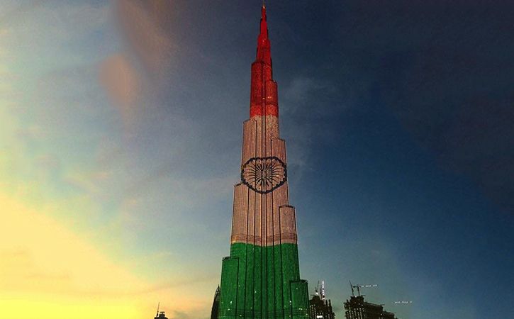 Burj Khalifa Dubai Frame Light Up In Colours Of Indian Flag