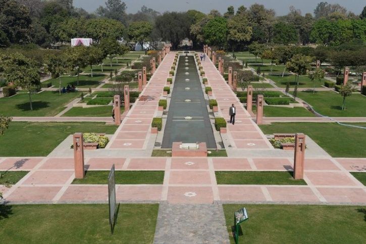 mughal garden delhi