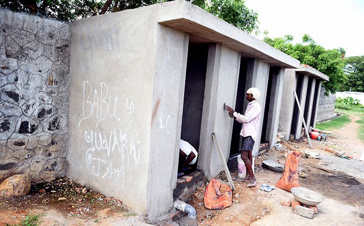 Tamil Nadu Builds 4,000 Toilets in a Day Under Swachh Scheme