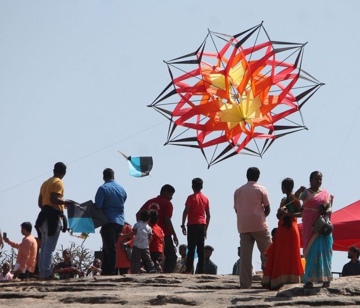This Couple From Thailand Travels Across The World Only To Fly Kites