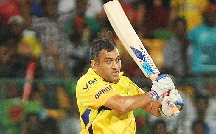 Dhoni To Play In His Favourite Chennai Jersey Again, RCB Will Retain ...