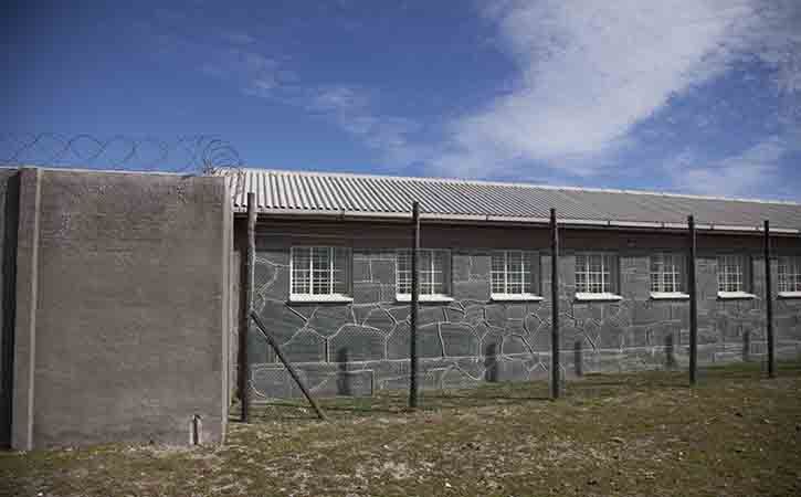 A Night In Mandela Prison Cell