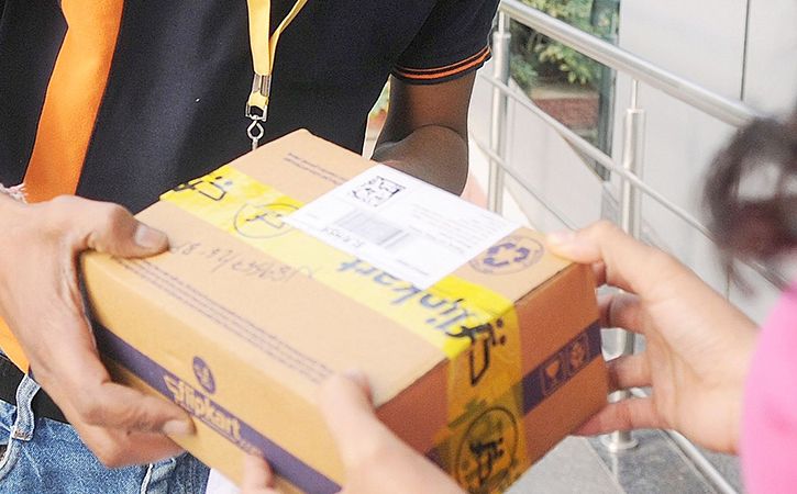 Bengaluru Man Orders Gold Coin From Flipkart, Gets Empty Box