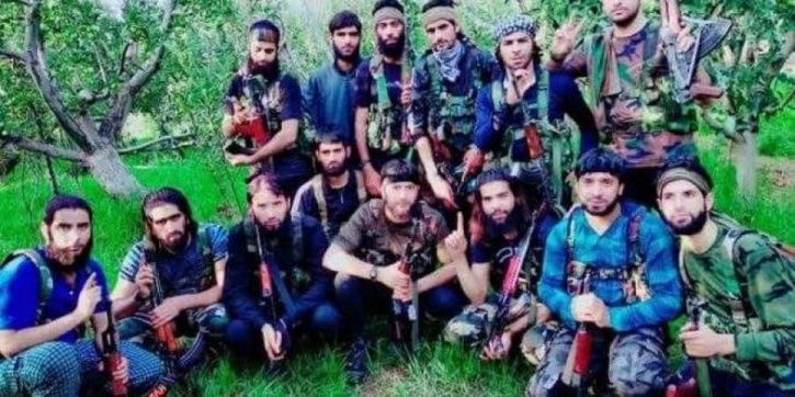 Hizbul Mujahideen Releases Burhan Squad-like Group Photo