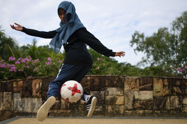 Malaysian Girl Wearing A Hijab