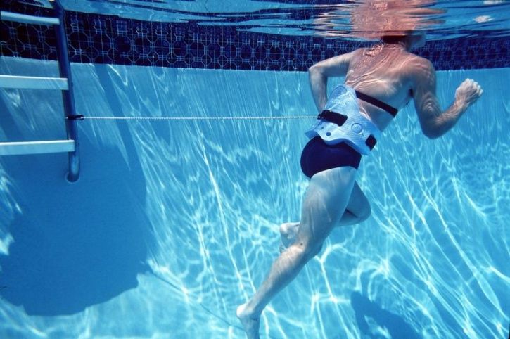 People Are Taking To Deep-Water Running To Get Fit, Here’s What You Need To Know About It
