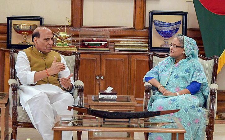 Rajnath Offers More Aid To Dhaka For Rohingya