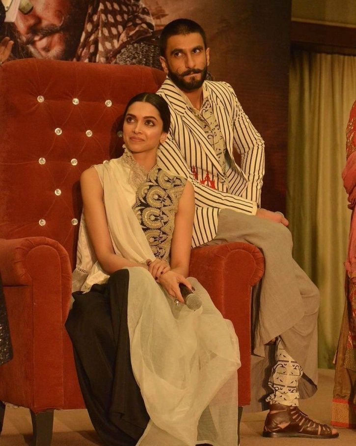 Ranveer Singh: Deepika-Ranveer, twinning in white, head to Italy for wedding  - The Economic Times